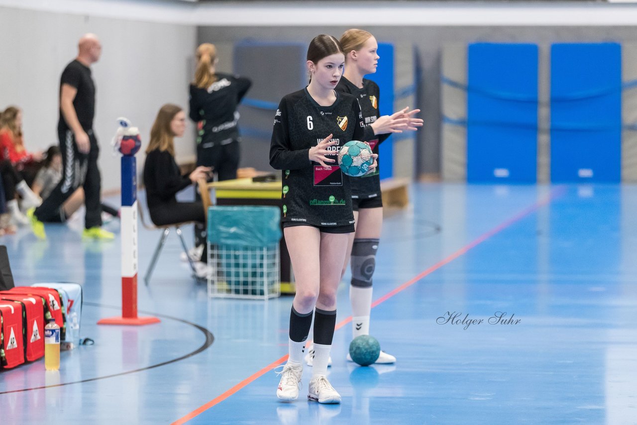 Bild 67 - wBJ TSV Ellerbek - TSV Uetersen : Ergebnis: 15:10